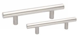Pomos y tiradores estilo retro (28). Tirador En Acero Inox Para Puertas De Cocina En 34 Medidas Diferentes