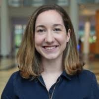 Kelli Connolly's Instagram, Twitter & Facebook