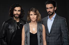 Cuna de lobos (den of wolves) is a mexican soap opera produced by televisa and broadcast by canal de las the centrall character in cuna de lobos is matriarch catalina creel, played by actress maría. Hablemos De Telenovelas Critica Cuna De Lobos Televisa 2019