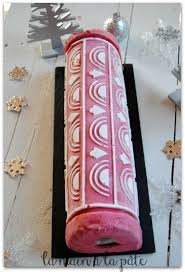 Buche Choco Framboises Sur Financier Au Chocolat Recept In 2020