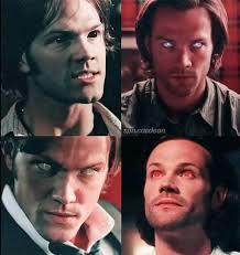 Discussion about a photo with a smile