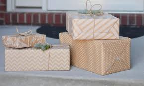 Λάβετε καθημερινές ειδοποιήσεις για να μην χάσετε καμία γιορτή! Eortologio Poioi Giortazoyn Shmera 9 Aprilioy Fosonline