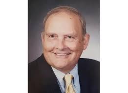 Kenneth Suggs's Instagram, Twitter & Facebook