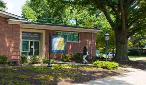 Listing of public library locations in usa, including locations, hours, holiday hours, phones and maps etc Locations Richmond Public Library