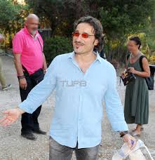 Από τις 9 ιουλίου 2019 είναι υπουργός πολιτισμού στην κυβέρνηση του κυριάκου μητσοτάκη. Basilhs Xaralampopoylos Sthn Epidayro Mazi Me Thn Syzygo Toy Lina Printzoy Pics Epirus Eye