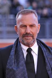 Following a few minor supporting parts, he rose to prominence with his portrayal of eliot ness in the untouchables (1987). Bild Zu Kevin Costner Vignette Magazine Kevin Costner Filmstarts De