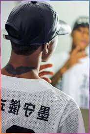 Neck Wing Tattoo Man Neck Wing Tattoo Man In 2020 Nacken Tattoo Nacken Tatowieren Nacken Tattoo Mann