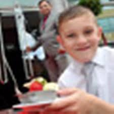 Restaurant rewards hero Northfield schoolboy for life-saving bravery