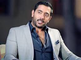 وكان سعد لمجرد تم إلقاء القبض عليه في فرنسا من فترة بسبب اتهامه باغتصاب فتاة فرنسية وتم حبسه وبعد أفرج عنه بكفالة مع الإقامة الجبرية في فرنسا لحين الانتهاء من التحقيقات. Ø¨Ø¹Ø¯ Ø­Ù…Ù„Ø© Ù…Ù‚Ø§Ø·Ø¹ØªÙ‡ ÙÙŠ Ù…ØµØ± ÙÙ†Ø§Ù†ÙˆÙ† ÙŠØ¯Ø¹Ù…ÙˆÙ† Ø³Ø¹Ø¯ Ù„Ù…Ø¬Ø±Ø¯ Ù…ØµØ±Ø§ÙˆÙ‰