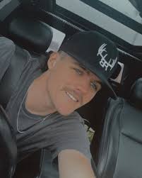 Drew Collins (@collinsdreww) • Fotos y videos de Instagram