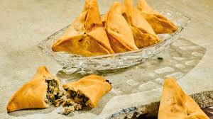 Fatayer Mit Mangold Ein Unerbittlicher Teig Mangold Rezepte Mit Hefeteig Teig