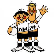 Vintage fußball figuren wm 1974 maskottchen tip und tap werbefigur 9 cm heimo. Offizielle Wm Maskottchen Von 1966 Bis 2022 Fbwm Online