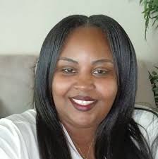 It's so hot that my shadow just went back inside and gave me the finger ☀️