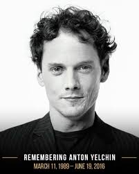 Happy Birthday 🎂 Stephen Geoffreys He turns 60 today Born November 22nd  1964 Horror fans will remember him for his roles in "Fright Night"-1985 and  "976-Evil"-1988. Other film roles include "Heaven Help