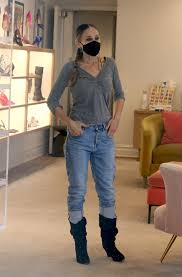 Whether you're looking to upgrade your kitchen or bathroom, we have what you need. Sarah Jessica Parker S Latest Outfit Is A 2021 Carrie Bradshaw Sneak Peak Hot Lifestyle News