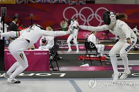 펜싱 윤코치 fencing coach yoon. ë¦¬ì° ìê³ ë´ìë¤ íì± ì°í©ë´ì¤