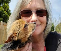 I also wanted to let you all know that I have my own Pet sitting business.  You can find me