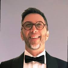 Qatar Airways announces acquisition of 9.99% stake in IAG Group.  http://bit.ly/162Xkt5