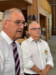 Linda Schwenk's Instagram, Twitter & Facebook