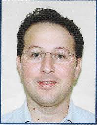 Dr. Paul Ricardo Vivas Estrada