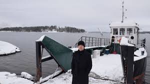 Sein raumschiff landete wenige minuten nach dem start wieder in der wüste in texas. Utoya Der Fahrmann Der Breivik Auf Die Insel Brachte Gesellschaft Sz De