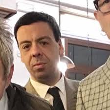 Carlos Pierre (@CarlosPierretri)