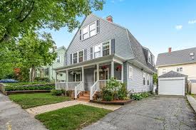 It is linked to the largest database for properties in massachusetts, where literally all of the largest real estate brokers in the andover area post listings. 61 Bartlet Street Andover Ma Real Estate Listing Mls 72691718