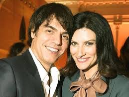Grammy, latin grammy, golden globe winner and oscars nominee from italy www.laurapausini.com. Chi E Paolo Carta Eta Carriera Curiosita Del Compagno Di Laura Pausini