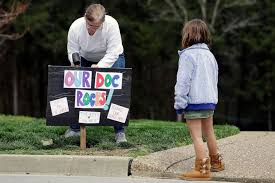 Japan has 5 cases with uk variant. Photos Messages Of Hope Humor And Guidance During Coronavirus Lockdown Abc News