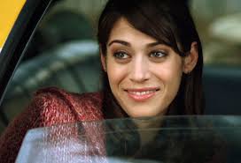 Lizzy Caplan Talks FRANKIE GO BOOM and MASTERS OF SEX