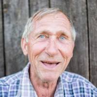 30+ "Tom Bottoms" profiles