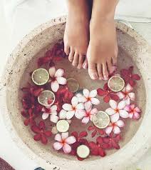 Here's what to know about the ingredients that make a foot soak good for your health. Diy Foot Scrubs 20 Recipes To Pamper Your Tired Feet