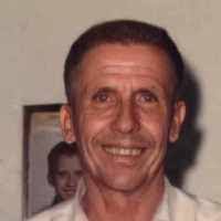 Allie Bragg's Instagram, Twitter & Facebook