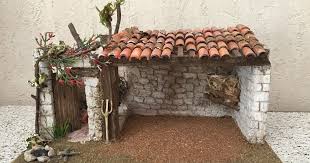 etable de la natalite avec une partie en ruine grange et son puit grand creche de noel bricolage creche de noel deco noel fait maison