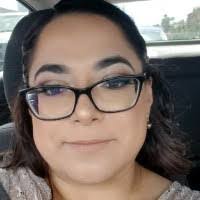 Beatriz Goetz's Instagram, Twitter & Facebook