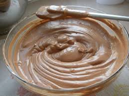 Ingredients Pour Un Moule De 22 Cm Dediametre Pour La Base Au Chocolat 100 G De Chocolat Noir 65 Mousse Au Chocolat Facile Gateau Mousse Mousse Au Chocolat