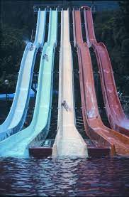 海洋公園水上樂園已籌備多時，近日海洋公園終於宣佈水上樂園將於 9 月 21 日正式開幕。而開幕日首日的票價將定為成人 hkd $320 以及小童 hkd $225。而往後將採用「動態定價」方式 近日，海洋公園宣佈海洋公園水上樂園將於 9 月 21 æµ·æ´‹å…¬åœ'æ–°æ°´ä¸Šæ¨‚åœ'vsèˆŠæ°´ä¸Šæ¨‚åœ' æ¯›è¨˜é›»è¦–