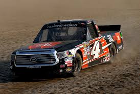 Feed your nascar addiction all week long with nascar programming on radio and tv. Nascar Camping World Truck Series Aspen Dental Eldora Dirt Derby 150 Preview Onpitroad Com