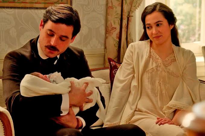 Catalina confiesa que Adriano es el padre de sus bebés en 'La Promesa'