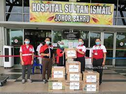 Hospital sultan ismail) is a hospital in taman mount austin, johor bahru, johor, malaysia. Mrc Volunteers Hard At Work Making Face Shields For Frontliners