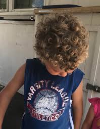 2in1 wash & shampoo filter: My 4 Year Olds Curls We Use A Little Baby Shampoo And Leave In Conditioner We Probably Need To Start Scaling Back On The Shampoo Bc It S Starting To Get A