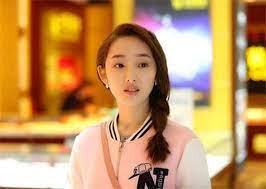 Ling, drama chinês legendado em português. Who Is Zhang Zhehan S Girlfriend Did He Get Married Cpop Home