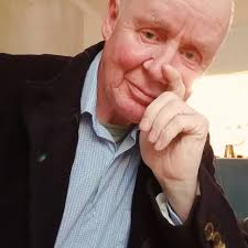 I've had lots of questions about the reindeer, so I figured I'd share some  more info about them. They live comfortably at a reindeer farm in Levi  called “Ounaskievari”