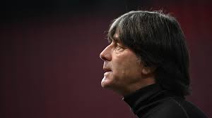 Bundestrainer joachim löw announced on tuesday that he will step down from his role after euro 2020. Dfb Bundestrainer Joachim Low Will Sein Schweigen Brechen Zdfheute