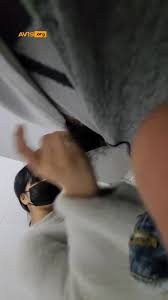 간단 화장실 대딸 받고 발에다 사정하기