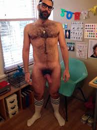 Naked Guys Shave Their Pubes (65 photos) - porn photo