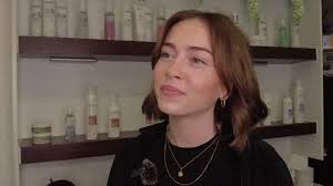 Hairdressing apprentice numbers continue to drop in England