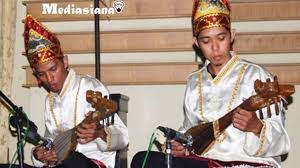 Masyarakat dayak maanyan menyebut alat musik ini. 10 Alat Musik Tradisional Provinsi Kalimantan Selatan Mediasiana Com Media Pembelajaran Masakini