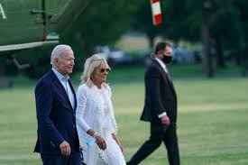 A few dozen supporters of jailed russian opposition leader alexey navalny have staged a colorful, cheeky rally in geneva in the hope of. Biden Et Poutine Devraient Se Rencontrer A Geneve Rapporte Un Quotidien Suisse L Orient Le Jour