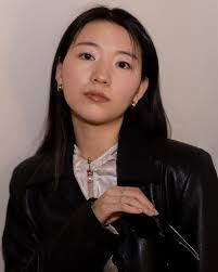 Alice Chacon's Instagram, Twitter & Facebook